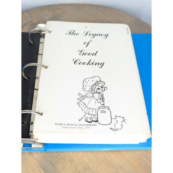 Vintage 1970s Church Cookbook The Legacy of Good Cooking Hard Binder Bound - Picture 2 of 11